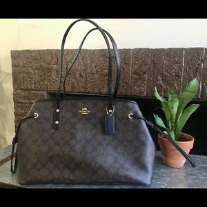 *SOLD* Coach Purse (LG)